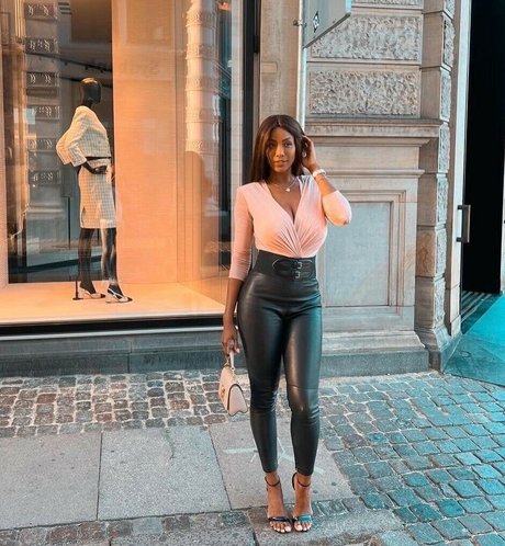 Ainett Stephens hd pornstar image