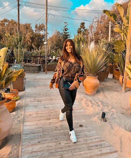 Ainett Stephens adult actress photo