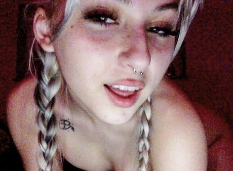 Jenniferchexk nudes actress archive