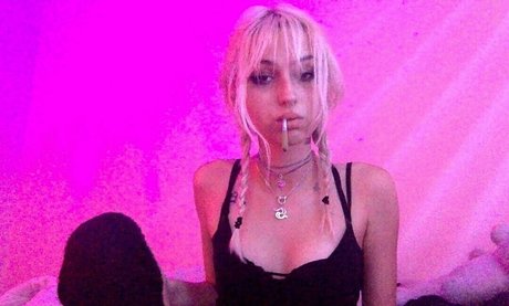 thick ass onlyfans porn image