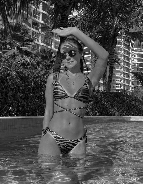 Nicole Loures pornstar sexy photo