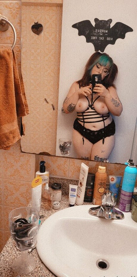 wthel eli pornographic star photo