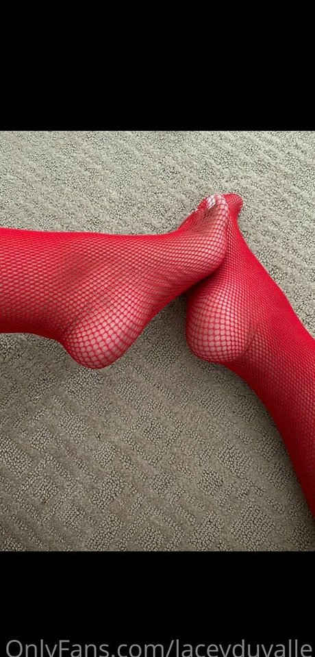 LaceyDuvalle nudes model image