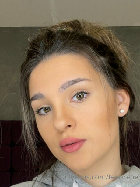 teenrebe exclusive star img