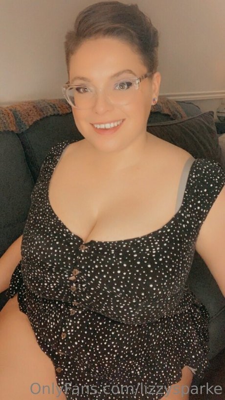 lizzysparke star xxx picture