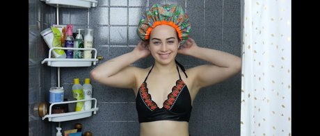 Mary Mouser top star galleries