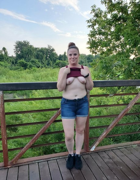 stevie stunner naked actress pic