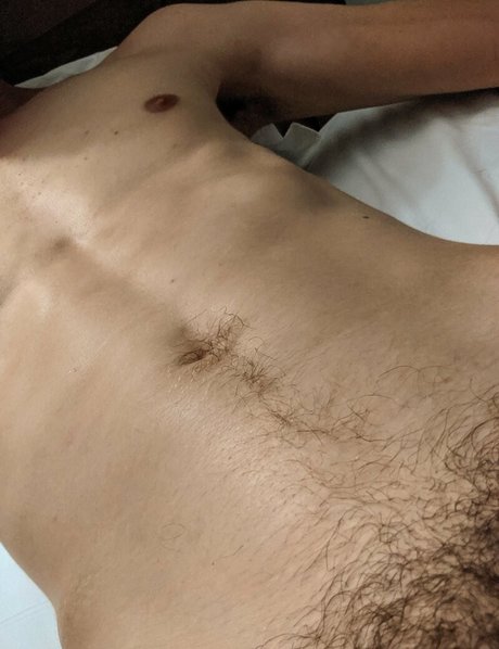 justmax_ model nude images