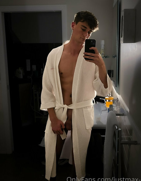 justmax_ pornstar nudes photo