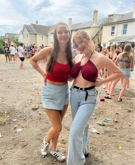 hairy legs onlyfans free xxx picture