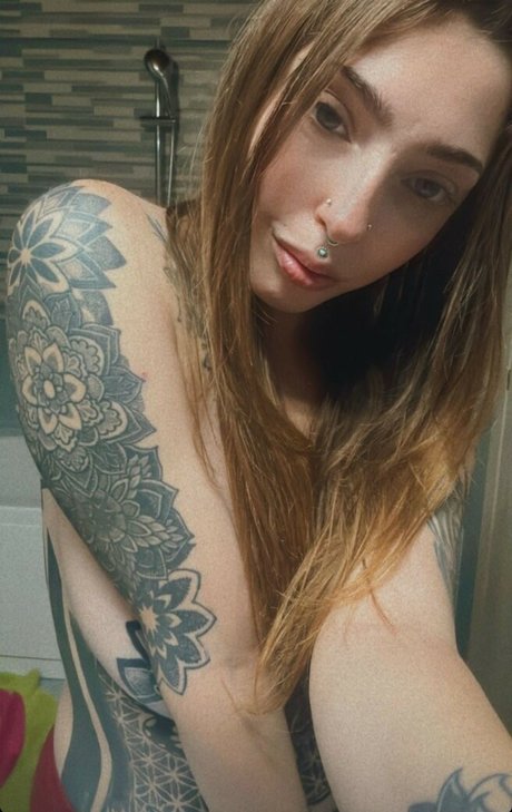 evasciacca art pornstar picture