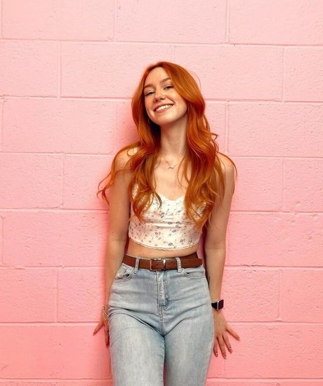 Ana Saia art pornstar picture