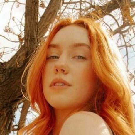 Ana Saia perfect actress img