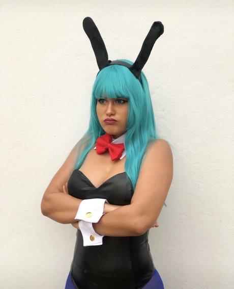 naycfreitas hot actress pic