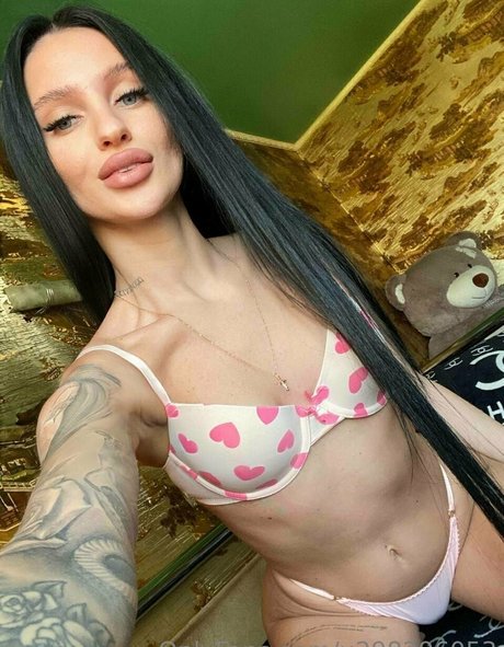 charming megan model hot pictures