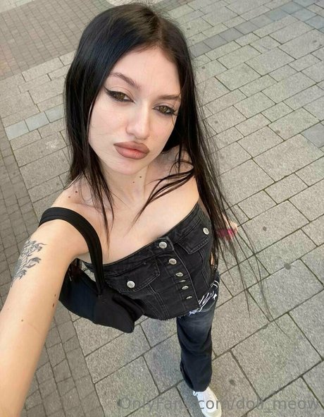 doll meow hd model pictures