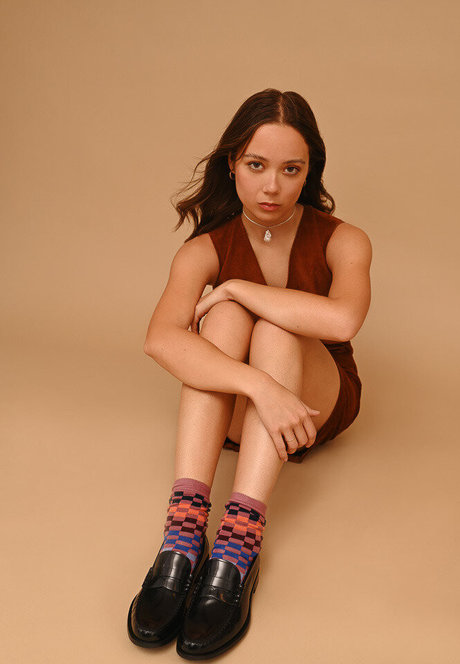 Laufey Lin art actress images