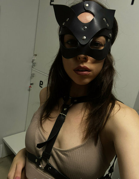 urr private dance naked actress archive