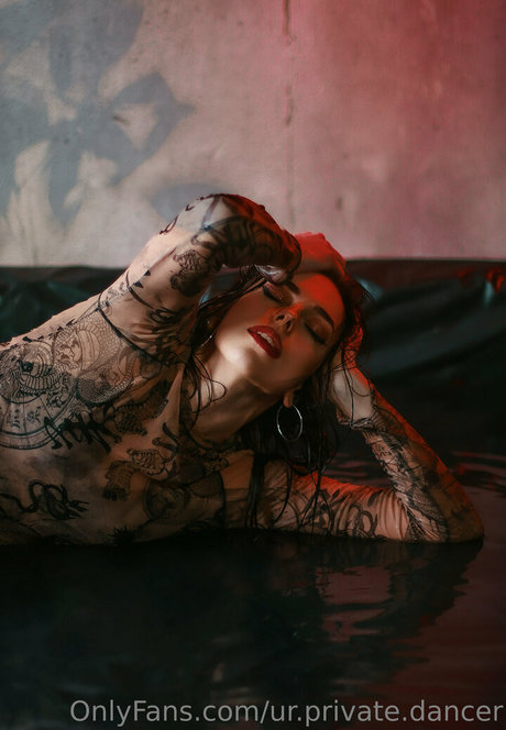 urr private dance beautiful model photos