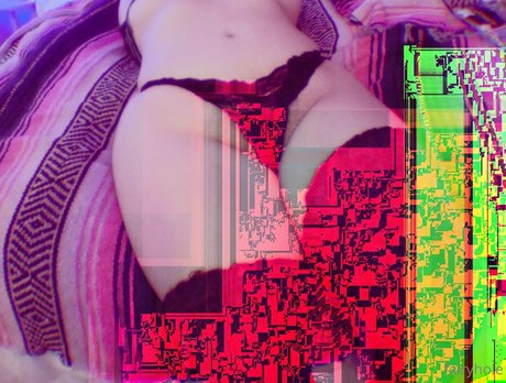 vibrosphere nudes actress picture