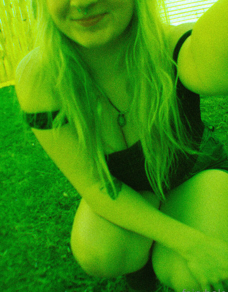 vibrosphere porn model archive