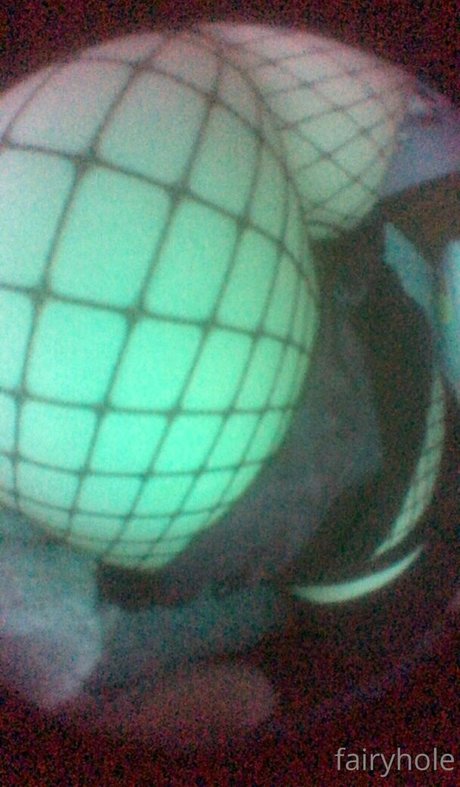 vibrosphere model hot image