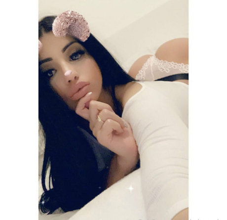 sherry shaz_ star exclusive picture