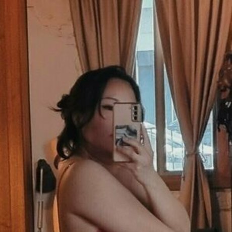 pixel bun pornographic model img