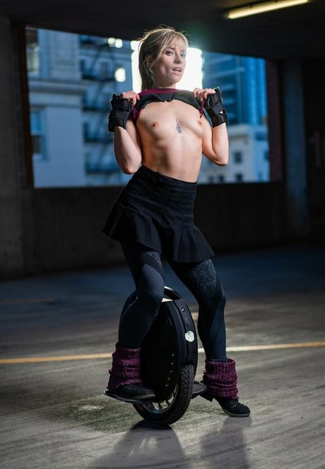 saraloverays sexy pornstar photo