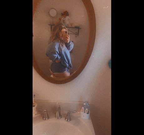 teen blowjob onlyfans art nude pictures