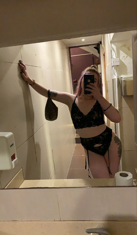 freckle fox porn actress img