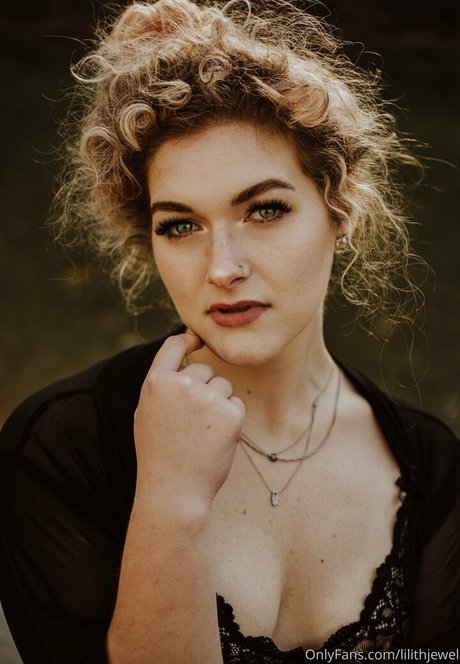 hairy anal onlyfans hd image