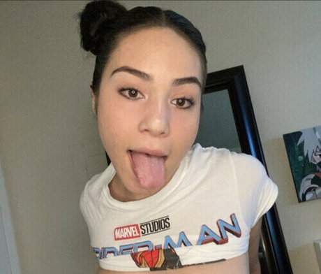 ella rey adult model galleries