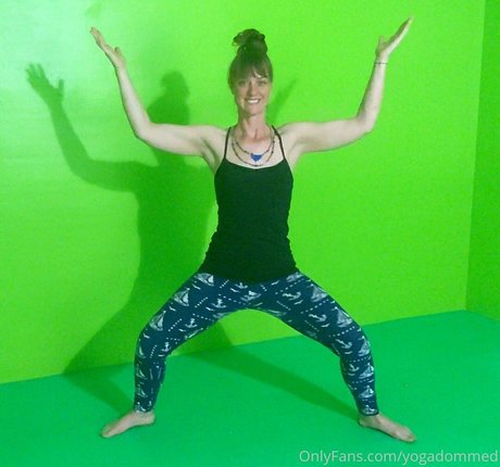 yogadommed hd model images