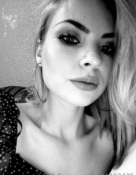 dragonb0rn pornstar free pic