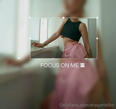 dragonb0rn porn actress galleries