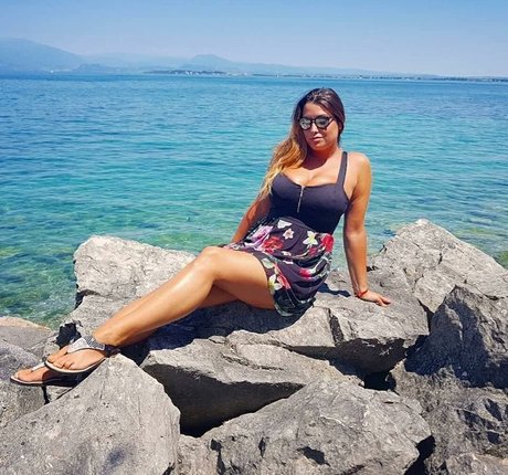 curvygirl89 pornstar beautiful images