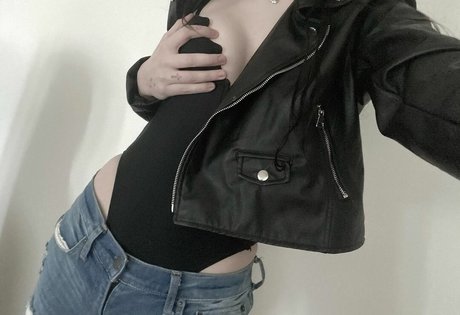 ezsy sex pornstar image