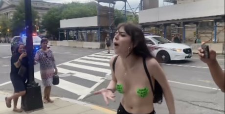 ezsy hd actress photos