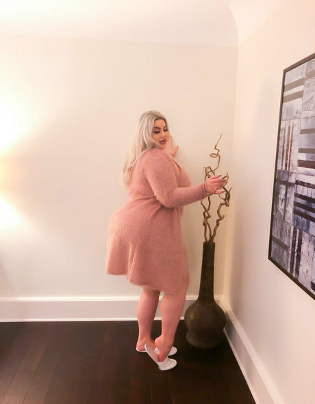 pregnant asian onlyfans free image