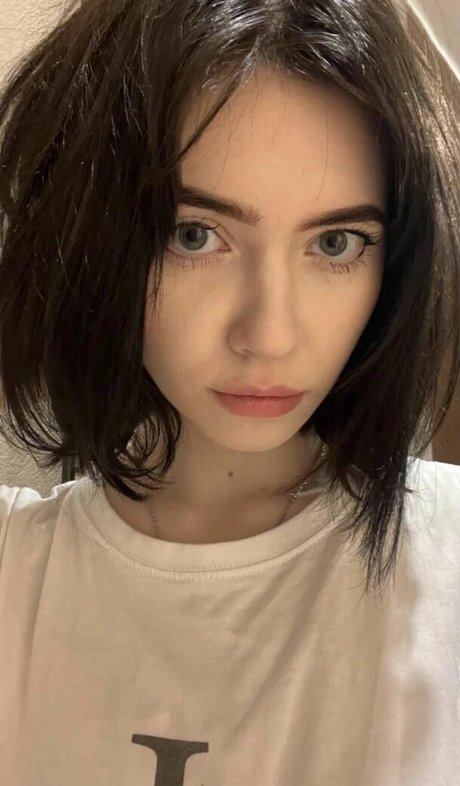 famous onlyfans free porn photo