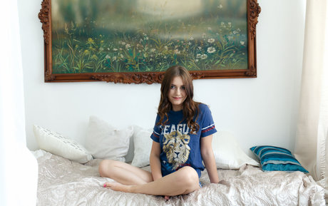 Sanija star nude pics