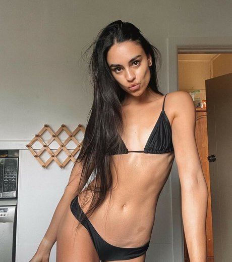 Imogen Russell pornographic star pictures