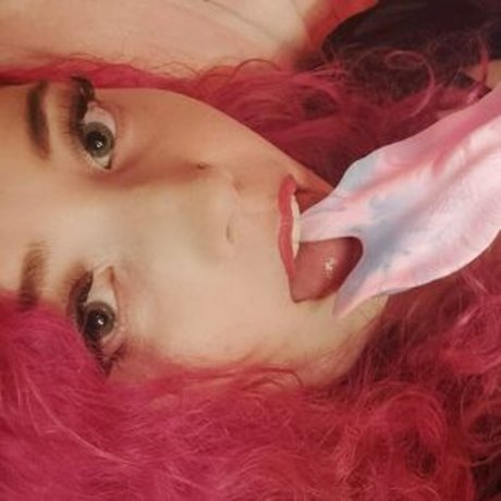 mature wife onlyfans sexy pic