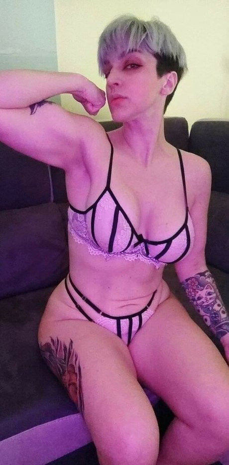 Sary Nekuro pornstar high quality gallery