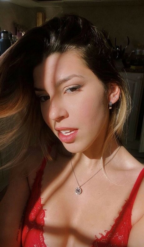 flat chested onlyfans pornos pictures