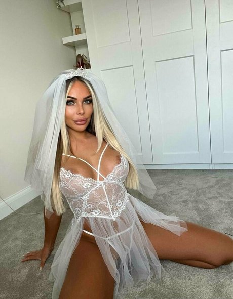 midget girls onlyfans free nude photo