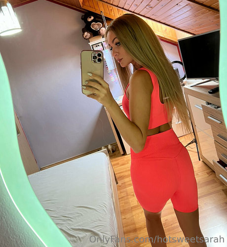 hotblondesarah adult star gallery