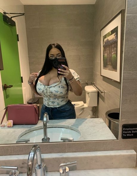 Jaki Senpai adult actress photos