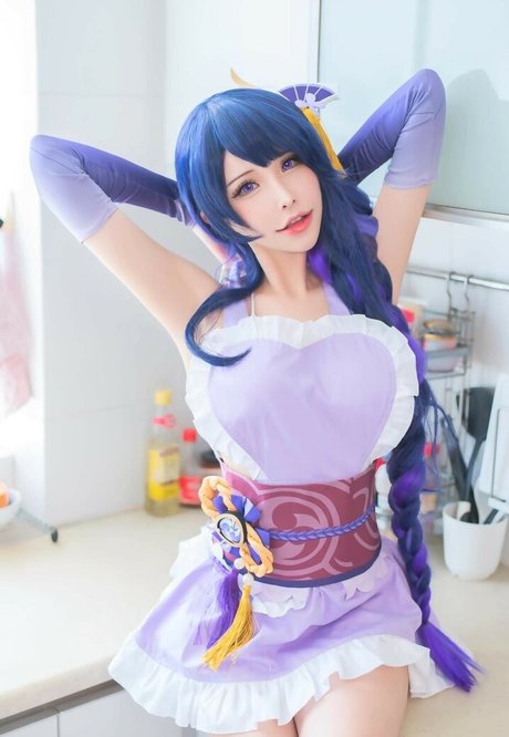 Plant Lily actress picture